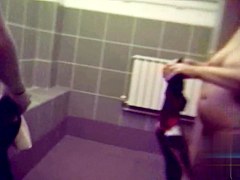 in public pool showers 1084