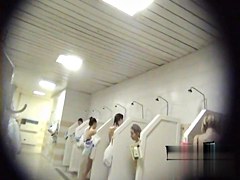 in public pool showers 191