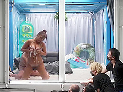 230323外から丸見えのクルマでセックスb4
