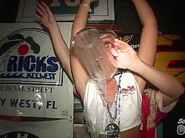 neverbeforeseen Fucking Amazing Wet T Contest - SouthBeachCoeds