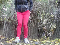 pissing 153