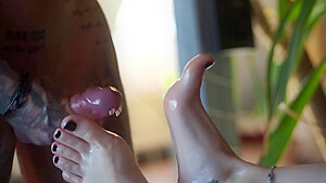 [pov Footjob] Horny Babe Likes It When I Fuck Her Feet