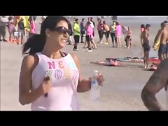 quick milf beach spy running huge tits 13