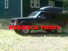 redneck Fake twins