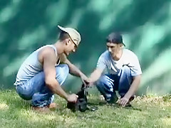 redneck Fake twins