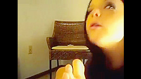 self toe sucking camgirl