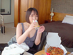 ショートカットの巨乳エロチューバーとハメ撮りsex