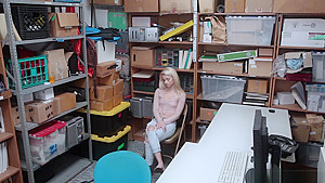 teen 18+ Shoplifter Riley Star Giving The Lp Officer A Head