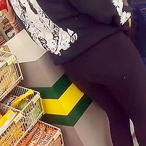 teen 18+ with nice ass in black tights