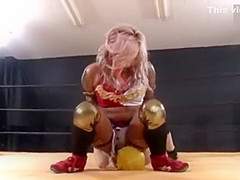 wrestling - lift and carry