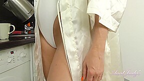 40yo Amateur Redhead Milf Marta - Morning Masturbation - Judys