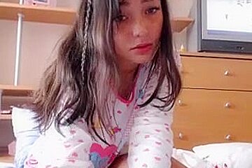 young_yeti dilettante record 07/05/15 on 09:40 from MyFreecams