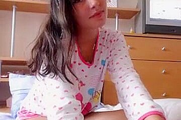 young_yeti dilettante record 07/05/15 on 09:40 from MyFreecams