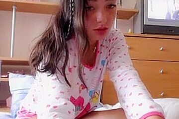young_yeti dilettante record 07/05/15 on 09:40 from MyFreecams