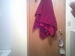 30yr old gf hidden shower 2019 amateur milf 5